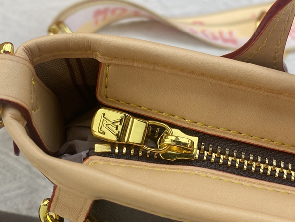 ルイヴィトンバッグ着用イメージ